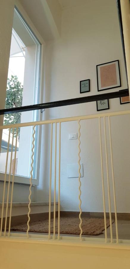 Suite Blanc Apartments - Monolocali Indipendenti Con Cucina E Bagno Privato - Check-In E Check-Out Con Codice In Autonomia H24 - Terrazza In Comune Guspini Exterior foto