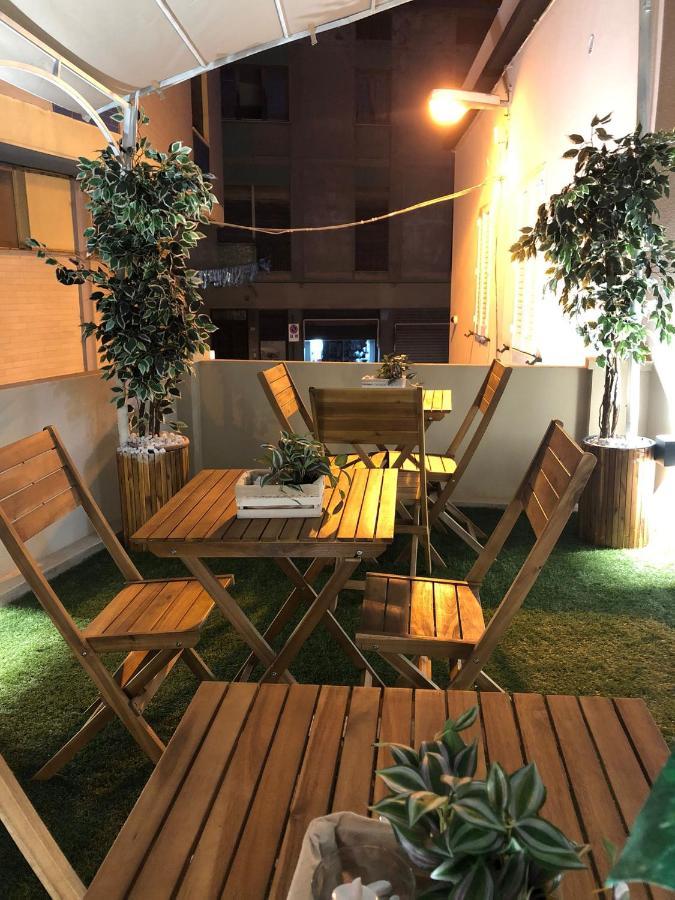 Suite Blanc Apartments - Monolocali Indipendenti Con Cucina E Bagno Privato - Check-In E Check-Out Con Codice In Autonomia H24 - Terrazza In Comune Guspini Exterior foto