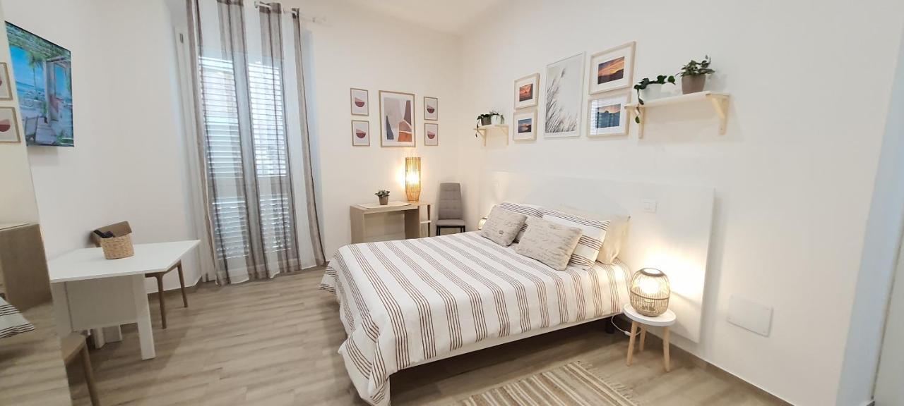 Suite Blanc Apartments - Monolocali Indipendenti Con Cucina E Bagno Privato - Check-In E Check-Out Con Codice In Autonomia H24 - Terrazza In Comune Guspini Exterior foto