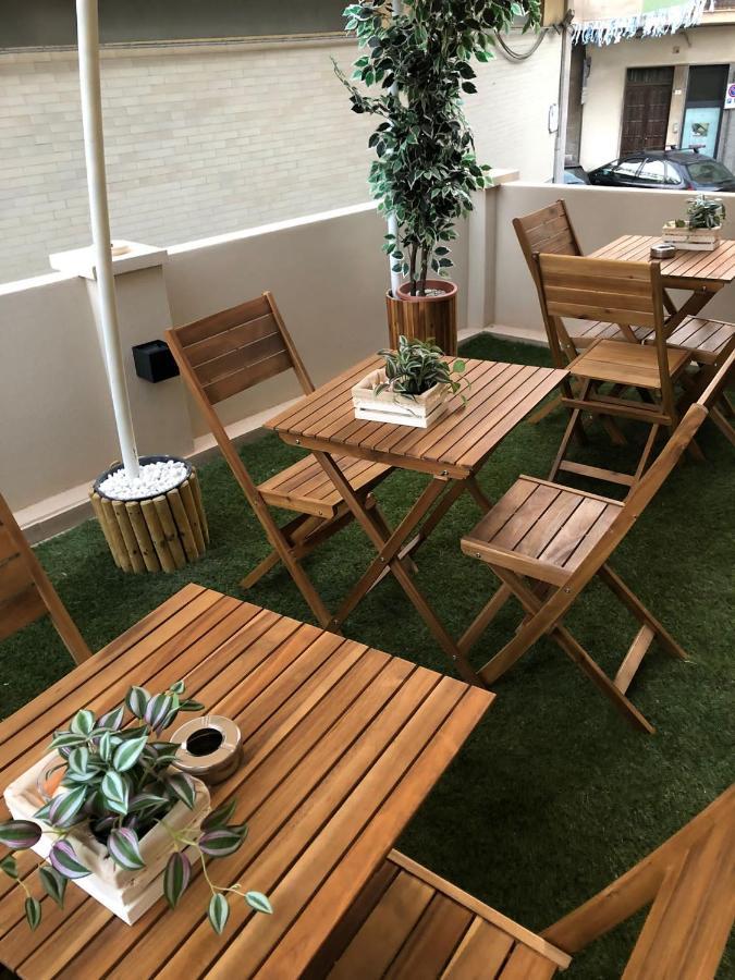 Suite Blanc Apartments - Monolocali Indipendenti Con Cucina E Bagno Privato - Check-In E Check-Out Con Codice In Autonomia H24 - Terrazza In Comune Guspini Exterior foto