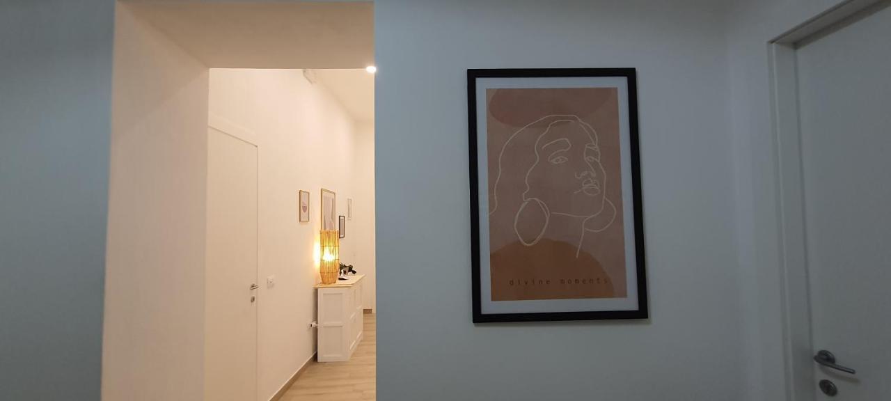 Suite Blanc Apartments - Monolocali Indipendenti Con Cucina E Bagno Privato - Check-In E Check-Out Con Codice In Autonomia H24 - Terrazza In Comune Guspini Exterior foto